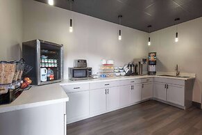 Ramada by Wyndham Studio Suites Dothan