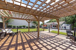 Ramada by Wyndham Studio Suites Dothan