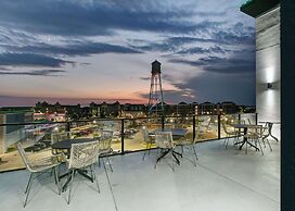 The Elm, a Ramada by Wyndham