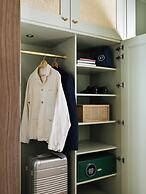 Palihouse Hyde Park Village