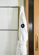 Palihouse Hyde Park Village