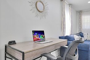 6 to 42 Guests 6 Kitchens Comfort Retreat Heart Wynwood