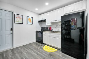 6 to 42 Guests 6 Kitchens Comfort Retreat Heart Wynwood