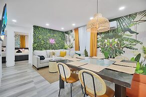 6 to 42 Guests 6 Kitchens Comfort Retreat Heart Wynwood