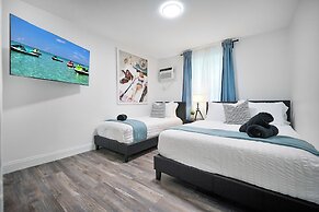 6 to 42 Guests 6 Kitchens Comfort Retreat Heart Wynwood