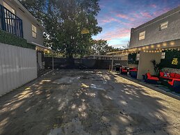 6 to 42 Guests 6 Kitchens Comfort Retreat Heart Wynwood