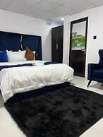 Glandov Suites and Apartment