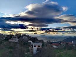 Archontiko Polyzos 14 Azalea