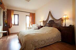 Archontiko Polyzos 14 Azalea