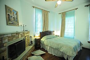 Archontiko Polyzos 21 Irida