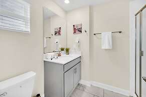 Frozen, Spiderman and Mickey Rooms, Private Pool!