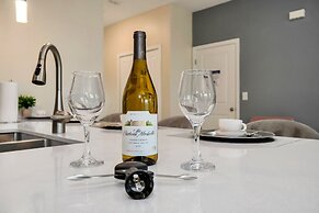 Frozen, Spiderman and Mickey Rooms, Private Pool!