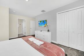 Frozen, Spiderman and Mickey Rooms, Private Pool!