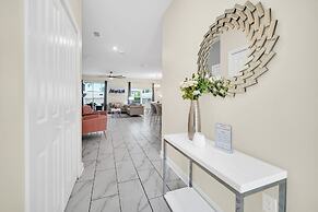 Frozen, Spiderman and Mickey Rooms, Private Pool!