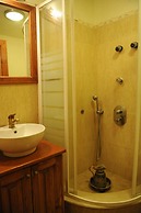 Archontiko Polyzos 12 Freza