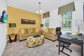 Short Walk From Clubhouse! Wonderful Pool Villa