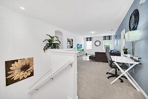 Short Walk From Clubhouse! Wonderful Pool Villa