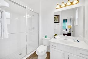 Short Walk From Clubhouse! Wonderful Pool Villa