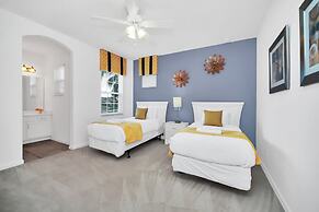 Short Walk From Clubhouse! Wonderful Pool Villa