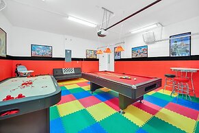 Short Walk From Clubhouse! Wonderful Pool Villa