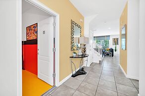 Short Walk From Clubhouse! Wonderful Pool Villa