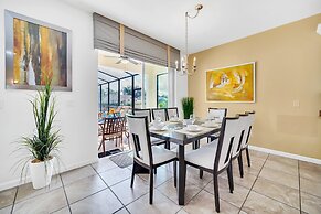 Short Walk From Clubhouse! Wonderful Pool Villa