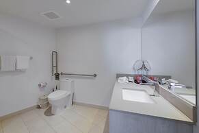 Fantastic 2BR Condo at Hollywood