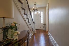 Hickory House Bed & Breakfast