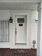 Hickory House Bed & Breakfast