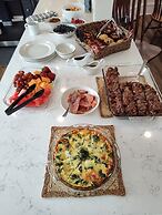 Hickory House Bed & Breakfast