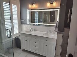 Hickory House Bed & Breakfast