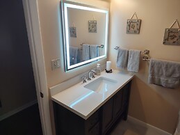 Hickory House Bed & Breakfast