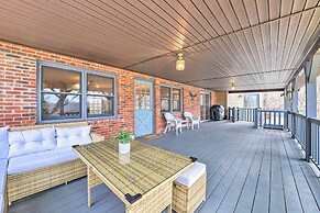 Game Room & Hot Tub: Bryson City Cabin!