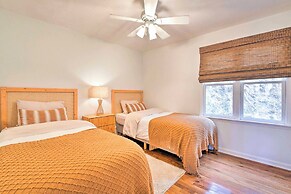 Game Room & Hot Tub: Bryson City Cabin!