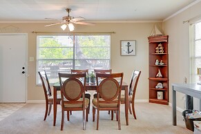 Pet-friendly Canyon Lake Home - 2 Mi to Beach!