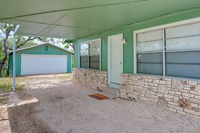 Pet-friendly Canyon Lake Home - 2 Mi to Beach!