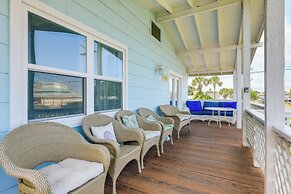 2 Blocks to Bay: Misty Harbor Rockport Home