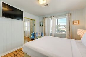 2 Blocks to Bay: Misty Harbor Rockport Home