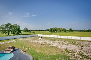 Outdoor Pool & Lake: Massive Texas Ranch Villa!