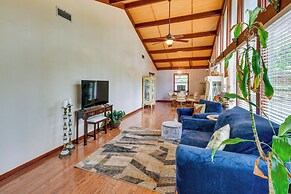 Spacious Montgomery Home ~ 3 Mi to Downtown!