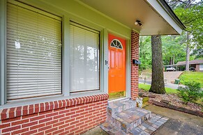 Spacious Montgomery Home ~ 3 Mi to Downtown!