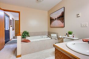 Waterfront Gladwin Vacation Rental w/ Lake View!