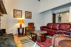 Lawrence Vacation Rental ~ 12 Mi to Indianapolis!