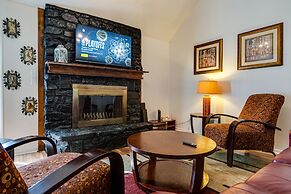 Lawrence Vacation Rental ~ 12 Mi to Indianapolis!