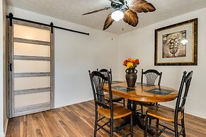 Lawrence Vacation Rental ~ 12 Mi to Indianapolis!