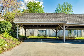 Lawrence Vacation Rental ~ 12 Mi to Indianapolis!