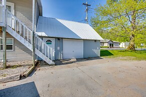 Charming Lake Ann Apartment - Walkable Location!