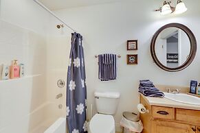 Charming Abbeville Home w/ Private Boat Dock!