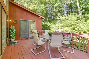 Spacious Woodbury Home w/ Pool + Hot Tub!