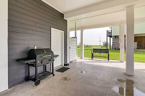 Walk to Shore: Home w/ Deck in Crystal Beach!